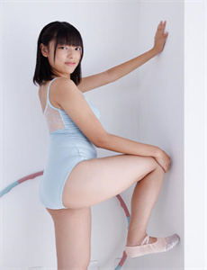 丽莎老师-亚洲一卡2卡三卡4卡2022