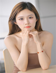 片库网站免费观看-我的美女奴隶